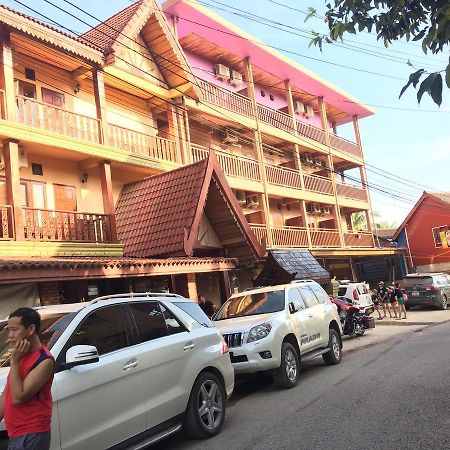 Happy River View Hotel Vang Vieng Exteriér fotografie
