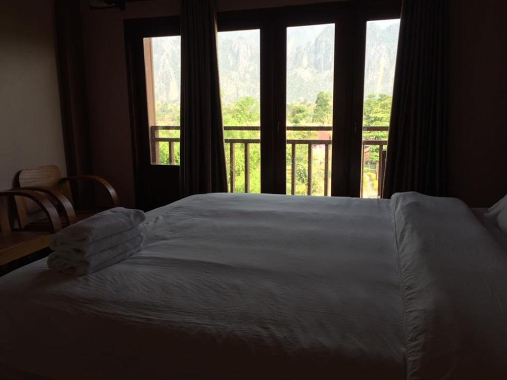 Happy River View Hotel Vang Vieng Exteriér fotografie